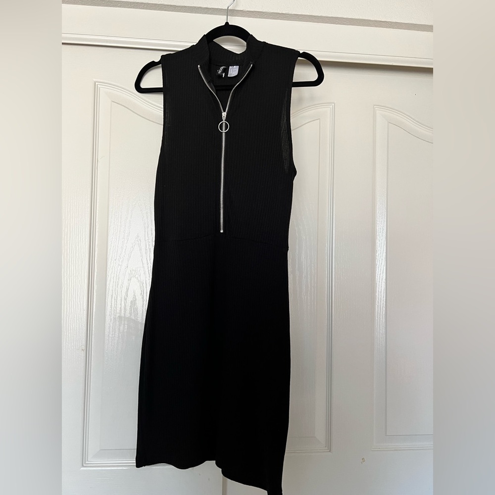Sleeveless Dress